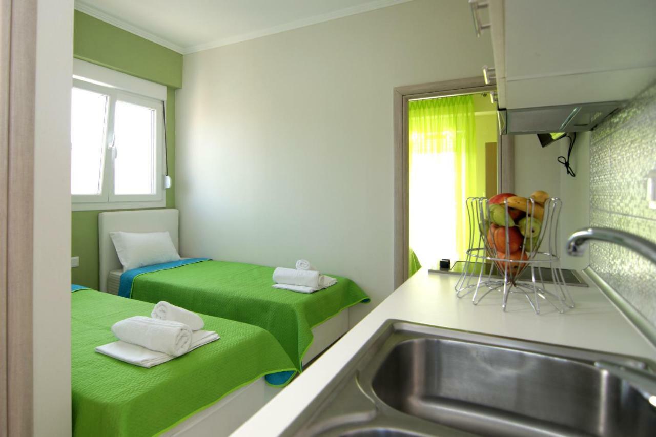 Mavridis Rooms 2 Nikíti Eksteriør bilde